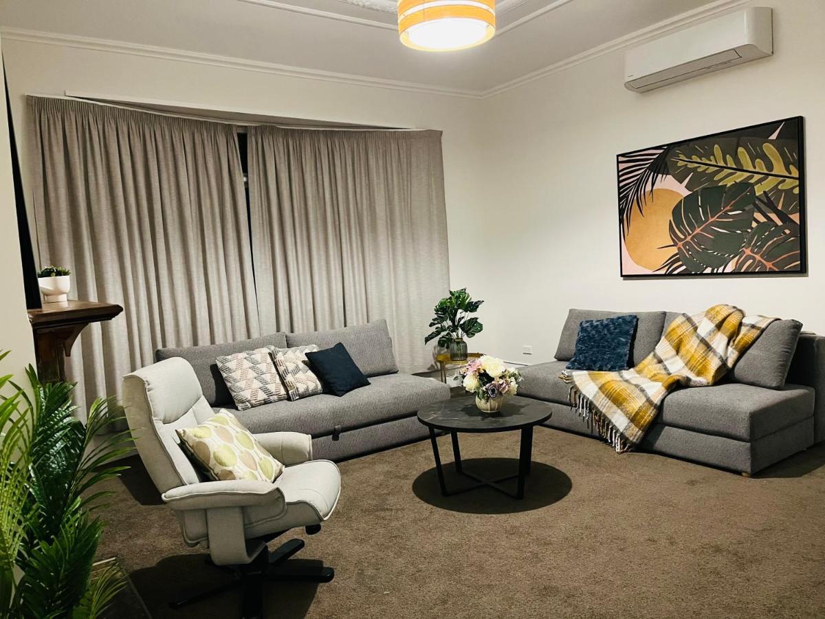 Luxurious Home Close To Beach Dunedin Eksteriør bilde