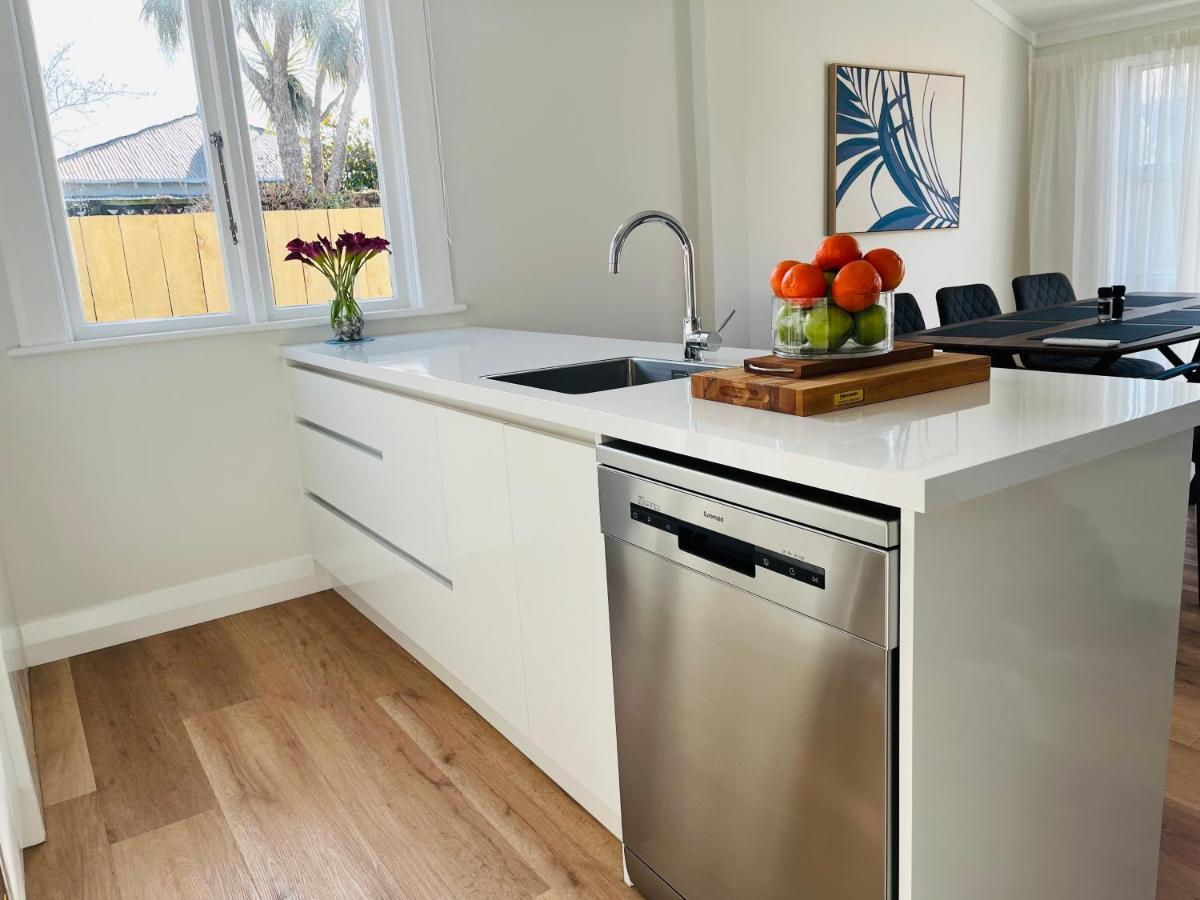 Luxurious Home Close To Beach Dunedin Eksteriør bilde